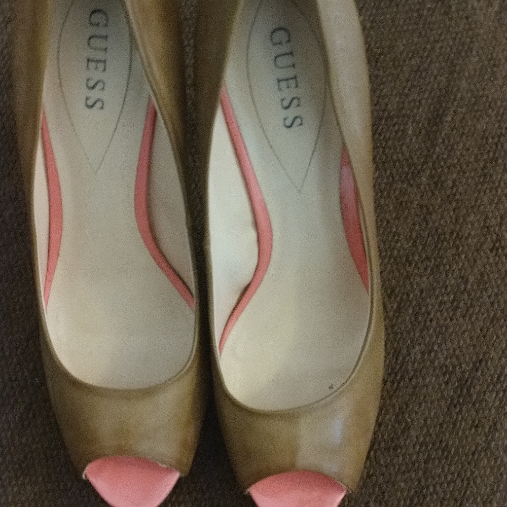 Guess High Heel Sandal pump